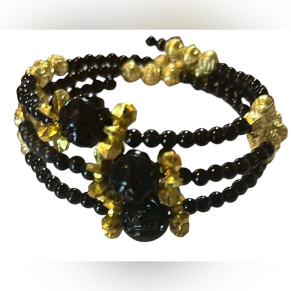 Jewelry - NNW ‘Attract Wealth’ Black/Gold Bracelet